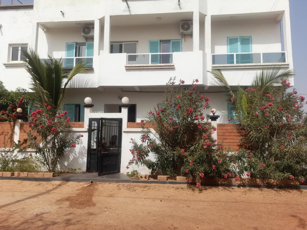 Residence Marie France Mendy Toubab Dialaw Ngoại thất bức ảnh